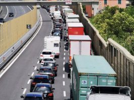 cantiere genova coda