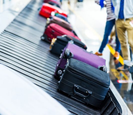 Alitalia caos bagagli