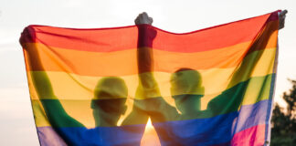 coppia gay rifiutata